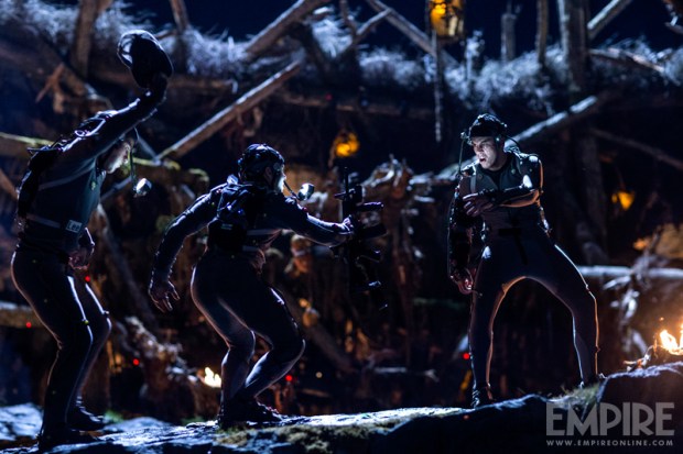 Dawn Of The Planet Of The Apes (3)