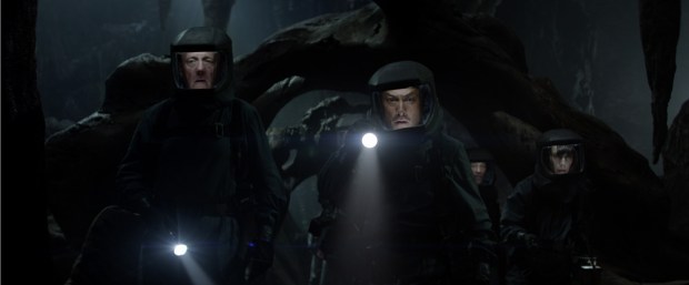 four-new-godzilla-images-roar-in-158896-a-1395080531-1000-415