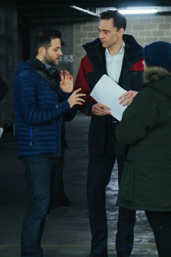 Behind the scenes shot from the Jaguar shoot with Tom Hiddleston3