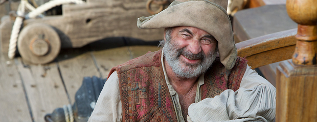 bob-hoskins-neverland