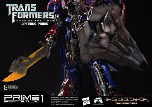 Optimus Prime Statue by Prime 1 Studio5