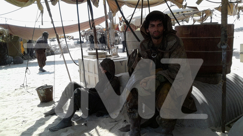 Star Wars_Episode VII_Set Photos (11)