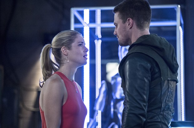 Arrow_Season 3_Episode 2_Sara_Still (6)