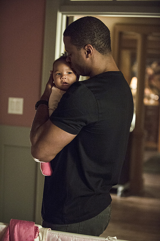 Arrow_Season 3_Episode 3_Corto Maltese_Still (14)