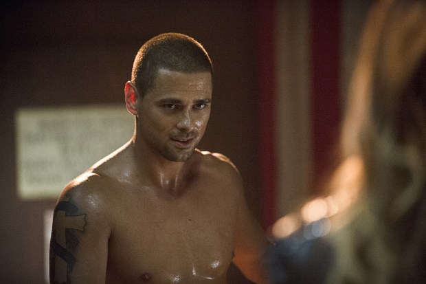 Arrow_Season 3_Episode 3_Corto Maltese_Still (18)