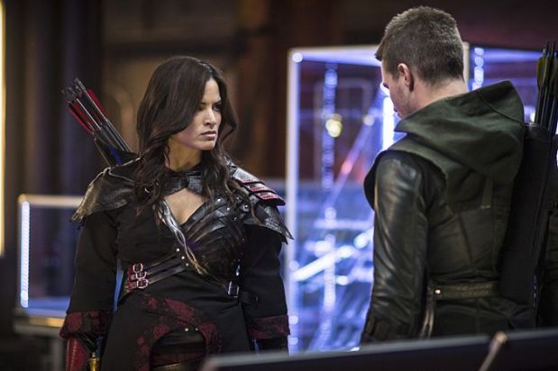 Arrow -- "The Magician" Pictured (L-R): Katrina Law as Nyssa al Ghul and Stephen Amell as Oliver Queen -- Photo: Ed Araquel/The CW -- ÃÂ© 2014 The CW Network, LLC. All Rights Reserved.