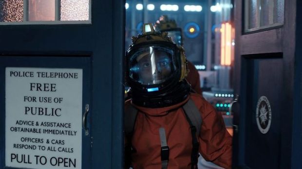 Doctor Who_Series 8_Episode 7_Looking Back on Kill the Moon (7)