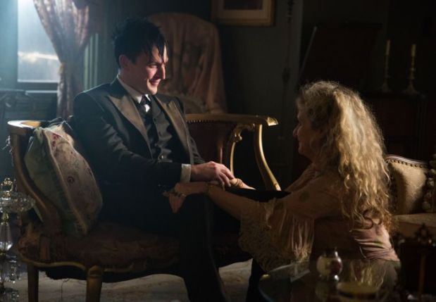 GOTHAM: Oswald Cobblepot (Robin Lord Taylor, L) returns home to his mother (guest star Carol Kane, R) in the "Spirit of The Goat" episode of GOTHAM airing Monday, Oct. 27 (8:00-9:00 PM ET/PT) on FOX. ©2014 Fox Broadcasting Co. Cr: Jessica Miglio/FOX