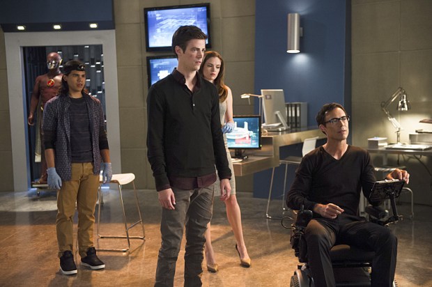 The Flash_Season 1_Episode 2_Fastest Man Alive_Still (3)