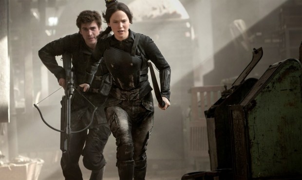 The Hunger Games_Mockingjay_Part 1_still (21)