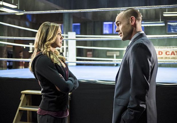 Arrow -- "Guilty" Pictured (L-R): Katie Cassidy as Laurel Lance and Paul Blackthorne as Quentin Lance -- Photo: Ed Araquel/The CW -- é 2014 The CW Network, LLC. All Rights Reserved.