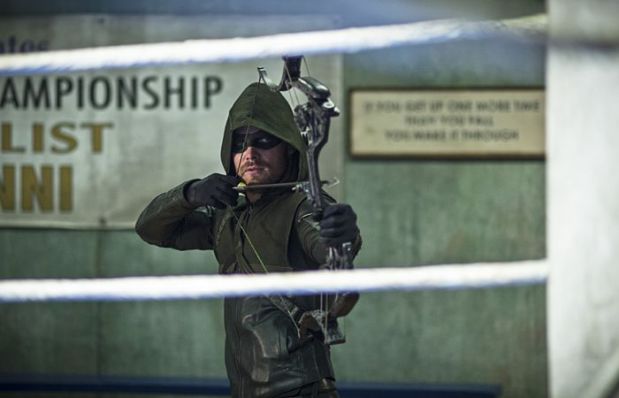 Arrow -- "Guilty" Pictured: Stephen Amell as The Arrow -- Photo: Ed Araquel/The CW -- é 2014 The CW Network, LLC. All Rights Reserve.