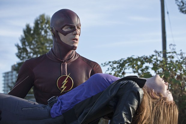 The Flash -- "Plastique" Pictured (L-R): Grant Gustin as The Flash and Kelly Frye as Bette -- Photo: Jack Rowand/The CW -- ÃÂ© 2014 The CW Network, LLC. All rights reserved.