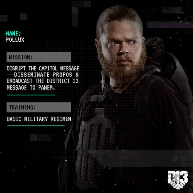 The Hunger Games_Mockingjay - Part 1_Meeting the Crew5