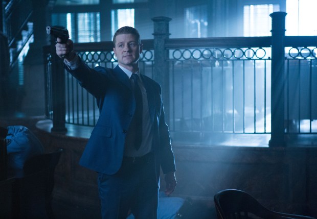 GOTHAM: Detective James Gordon (Ben McKenzie) confronts an intruder in the "What The Little Bird Told Him" episode of GOTHAM airing Monday, Jan. 19 (8:00-9:00 PM ET/PT) on FOX. ©2014 Fox Broadcasting Co. Cr: Jessica Miglio/FOX