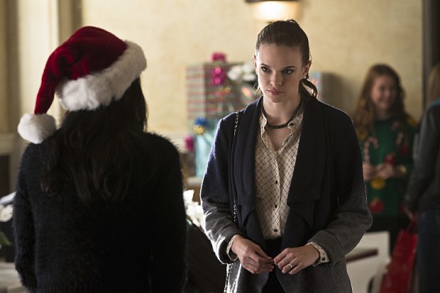 The Flash -- "The Man in the Yellow Suit" Pictured: Danielle Panabaker as Caitlin Snow -- Photo: Jack Rowand/The CW -- ÃÂ© 2014 The CW Network, LLC. All rights reserved.