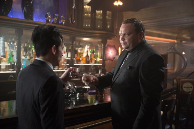 GOTHAM: Butch (guest star Drew Powell, R) meets with Oswald Cobblepot (Robin Lord Taylor, L) in the "Red Hood" episode of GOTHAM airing Monday, Feb. 23 (8:00-9:00 PM ET/PT) on FOX. ©2015 Fox Broadcasting Co. Cr: Jessica Miglio/FOX