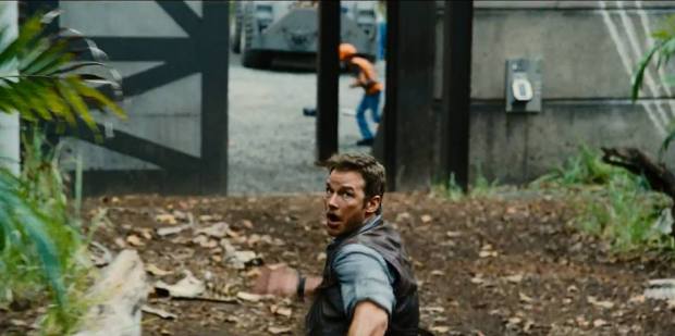 Jurassic World_Super Bowl Trailer Screengrab (23)