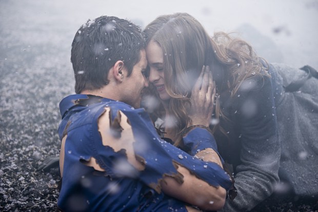 The Flash -- "Fallout" -- Image FLA114A_0083b -- Pictured: Robbie Amell as Ronnie / Firestorm and Danielle Panabaker as Caitlin Snow -- Photo: Cate Cameron/The CW -- ÃÂ© 2015 The CW Network, LLC. All rights reserved.