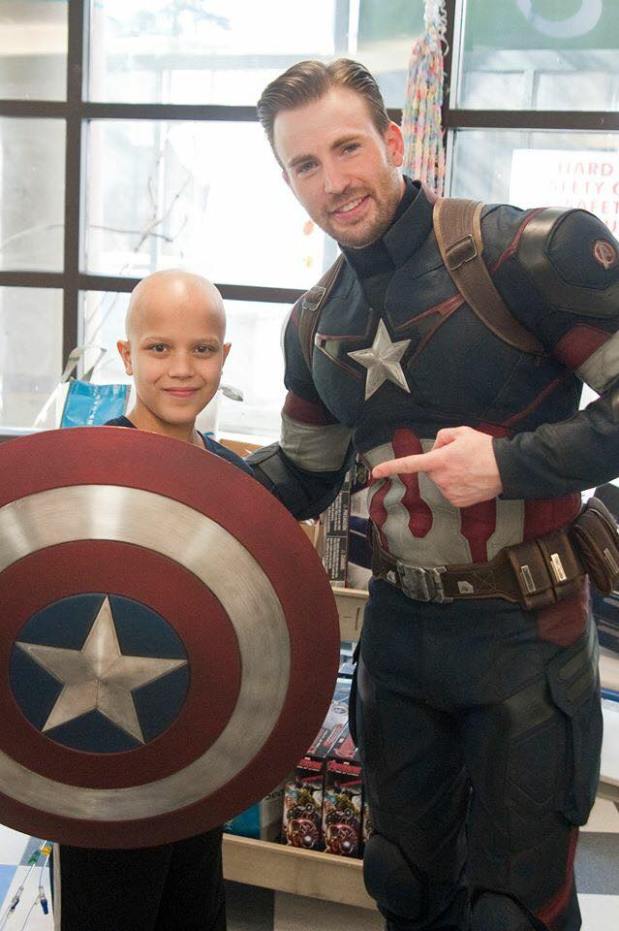 Seattle Children's Hospital_Chris Evans and Chris Pratt5