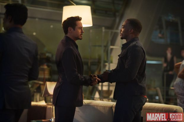 Avengers_Age of Ultron_Stills (4)