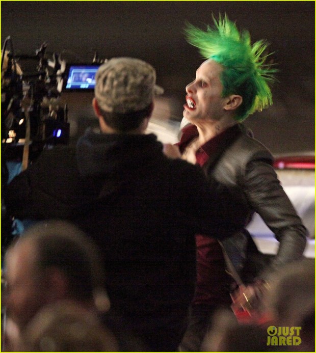 Suicide Squad_Set Photo_Jared Leto and Margot Robbie (3)