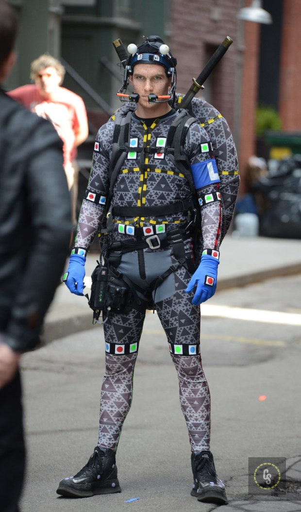 'Teenage Mutant Ninja Turtles 2' movie set Where: Manhattan, New York, United States When: 12 May 2015 Credit: TNYF/WENN.com