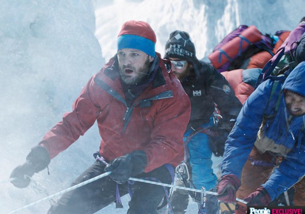 Everest_Still3