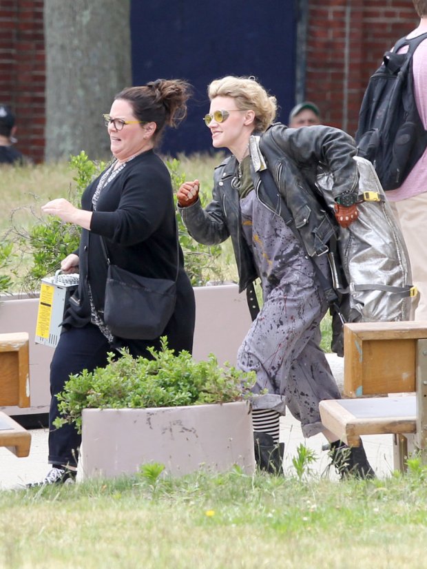 Ghostbusters_First Look_Set Photo (4)
