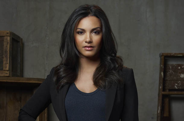 CULT -- Image CU1_InsideGirls_JessicaLucas_0115 -- Pictured: Jessica Lucas as Skye -- Photo: JSquared/The CW -- © 2013 The CW Network. All Rights Reserved.