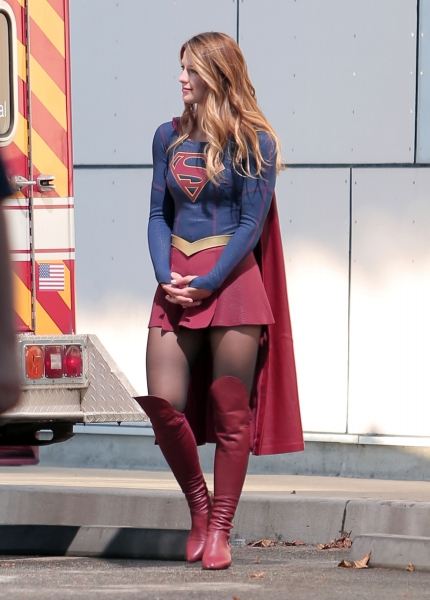 Supergirl_Season 1_Set Photo (2)