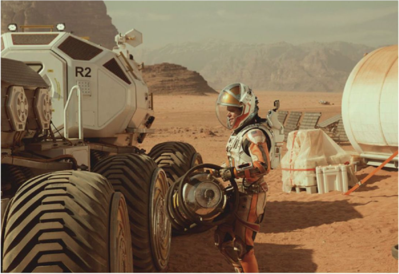 new-stills-from-ridley-scott-s-the-martian-we-geek-girls