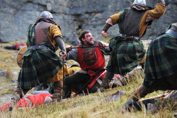THE BASTARD EXECUTIONER - "Pilot" Episode 101/102 (Airs Tuesday, September 15, 10:00 pm/ep) Pictured: (center) Lee Jones as Wilkin Brattle. CR: Ollie Upton/FX
