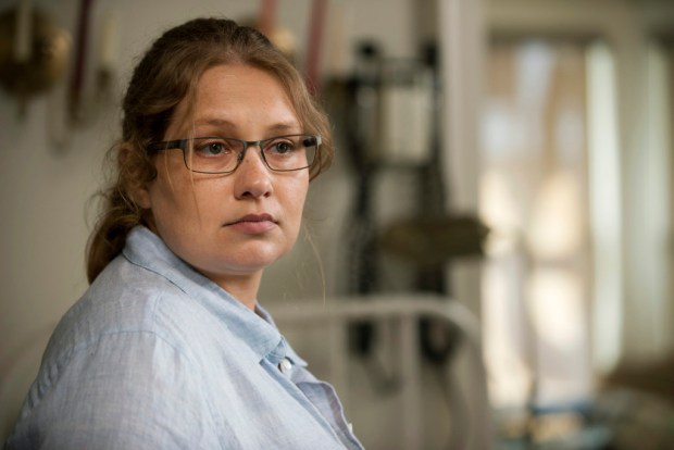 Merritt Wever as Denise - The Walking Dead _ Season 6, Episode 2 - Photo Credit: Gene Page/AMC