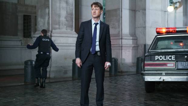 GOTHAM: L-R: Ben McKenzie in the ÒRise of the Villains: A Bitter Pill to SwallowÓ episode of GOTHAM airing Monday, Nov. 16 (8:00-9:00 PM ET/PT) on FOX. ©2015 Fox Broadcasting Co. Cr: Nicole Rivelli/ FOX