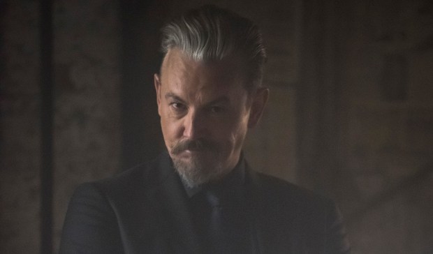 GOTHAM: L-R: Guest star Tommy Flanagan in the “Rise of the Villains: The Son of Gotham” episode of GOTHAM airing Monday, Nov. 23 (8:00-9:00 PM ET/PT) on FOX. ©2015 Fox Broadcasting Co. Cr: Jeff Neumann/ FOX