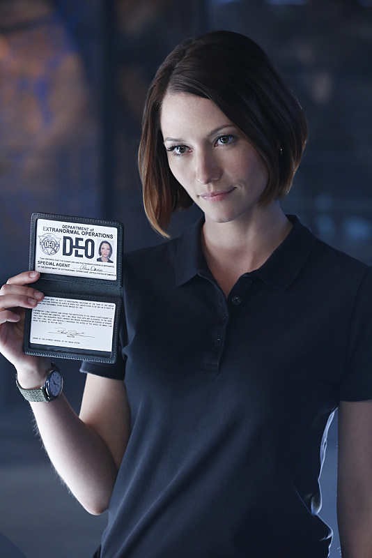 "How Does She Do It?" -- Kara's two identities are stretched thin when Supergirl must protect National City from a series of bombings and Kara is tasked with babysitting Cat's son, Carter, on SUPERGIRL, Monday, Nov. 16 (8:00-9:00 PM, ET/PT) on the CBS Television Network. Pictured: Chyler Leigh Photo: Robert Voets/Warner Bros. Entertainment Inc. ÃÂ© 2015 WBEI. All rights reserved.