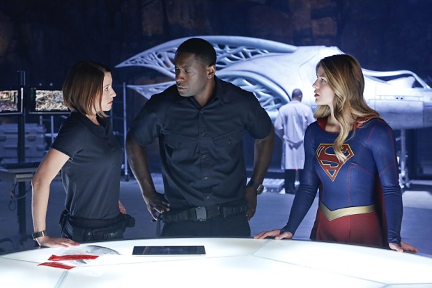 "How Does She Do It?" -- Kara's two identities are stretched thin when Supergirl must protect National City from a series of bombings and Kara is tasked with babysitting Cat's son, Carter, on SUPERGIRL, Monday, Nov. 16 (8:00-9:00 PM, ET/PT) on the CBS Television Network. Pictured left to right: Chyler Leigh, David Harewood and Melissa Benoist Photo: Robert Voets/Warner Bros. Entertainment Inc. ÃÂ© 2015 WBEI. All rights reserved.