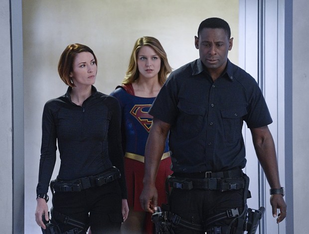 "Strange Visitor From Another Planet" -- Kara (Melissa Benoist, center) must help Hank (David Harewood, right) face his painful past when a White Martian, a member of the alien race that wiped out his people, kidnaps Senator Miranda Crane, an anti-alien politician, on SUPERGIRL, Monday, Jan. 25 (8:00-9:00 PM, ET/PT) on the CBS Television Network. Also pictured: Chyler Leigh (left) Photo: Darren Michaels/Warner Bros. Entertainment Inc. ÃÂ© 2015 WBEI. All rights reserved.