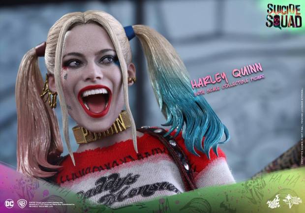 Suicide Squad_Harley Quinn Collectible Figure (1)