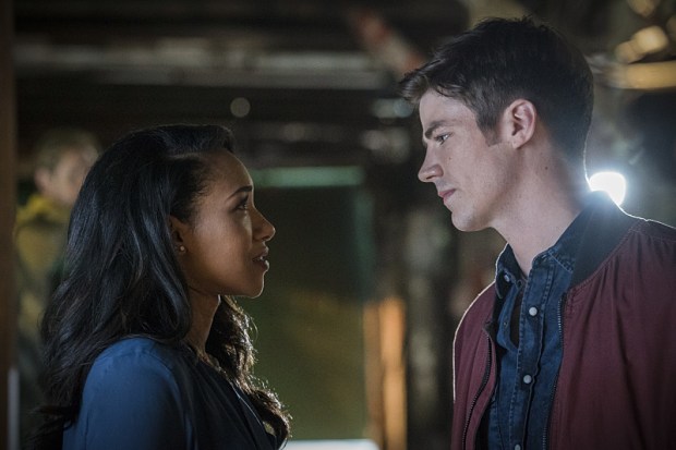 The Flash -- "Flashpoint" -- Image: FLA301b_0057b.jpg -- Pictured (L-R): Candice Patton as Iris West and Grant Gustin as Barry Allen -- Photo: Katie Yu/The CW -- é 2016 The CW Network, LLC. All rights reserved.