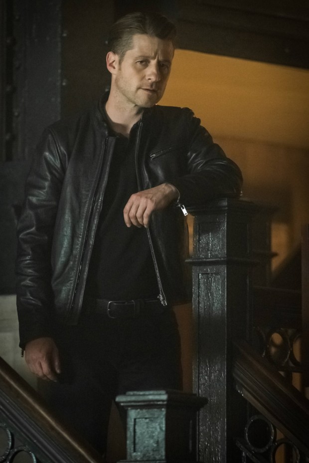 GOTHAM: Ben McKenzie in the “Mad City: Better to Reign in Hell…” season premiere episode of GOTHAM airing airing Monday, Sept. 19 (8:00-9:01 PM ET/PT) on FOX.  ©2015 Fox Broadcasting Co. Cr: Jeff Neumann/FOX.