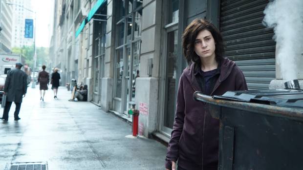 GOTHAM: David Mazouz in the ÒMad City: Burn The WitchÓ episode of GOTHAM airing airing Monday, Sept. 26 (8:00-9:01 PM ET/PT) on FOX. ©2016 Fox Broadcasting Co. Cr: Nicole Rivelli/FOX.