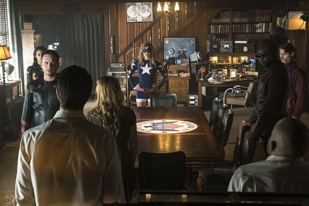 DC's Legends of Tomorrow --"The Justice Society of America"-- Image LGN202b_0168.jpg -- Pictured: (L-R): Maisie Richardson-Sellers as Amaya Jiwe/Vixen, Patrick J. Adams as Hourman, Brandon Routh as Ray Palmer/Atom, Caity Lotz as Sara Lance/White Canary, Sarah Grey as Stargirl, Kwesi Ameyaw as Dr. Mid-Nite, Dan Payne as Obsidian, Matthew MacCaull as Commander Steel and Dominic Purcell as Mick Rory/Heat Wave -- Photo: Katie Yu/The CW -- é 2016 The CW Network, LLC. All Rights Reserved.