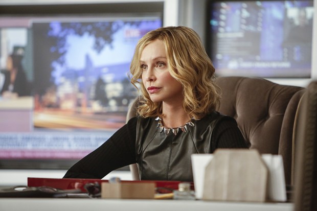 Supergirl -- "The Adventures Of Supergirl" -- Image SPG201b_0297 -- Pictured: Calista Flockhart as Cat -- Photo: Bettina Strauss/The CW -- ÃÂ© 2016 The CW Network, LLC. All Rights Reserved
