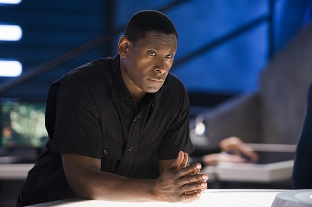 Supergirl -- "The Last Children of Krypton" -- Image SPG202b_0332 -- Pictured: David Harewood as Hank Henshaw -- Photo: Diyah Pera/The CW -- ÃÂ© 2016 The CW Network, LLC. All Rights Reserved