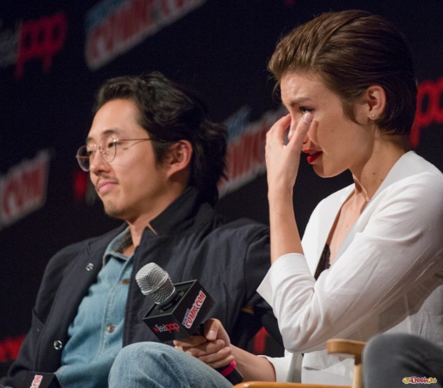 Pictured: Lauren Cohan and Steven Yeun. © 2016 GiGi Carrascosa/We Geek Girls. All rights reserved.
