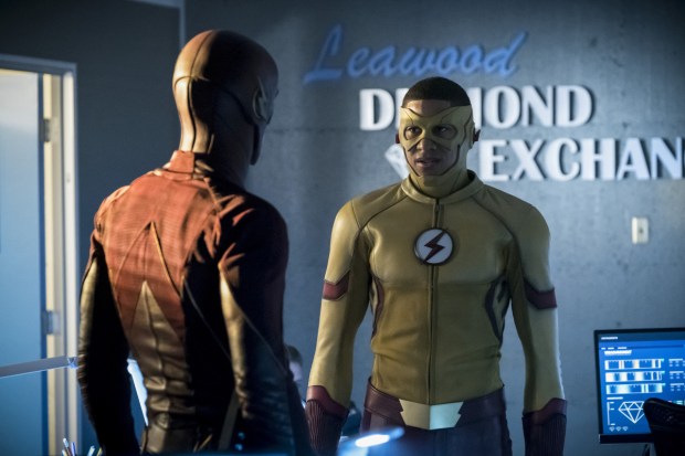 The Flash -- "Borrowing Problems from the Future" -- Image FLA310a_0038b.jpg -- Pictured (L-R): Grant Gustin as The Flash and Keiynan Lonsdale as Kid Flash -- Photo: Katie Yu/The CW -- ÃÂ© 2016 The CW Network, LLC. All rights reserved.
